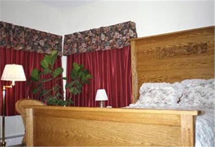 Fairbanks Downtown Bed & Breakfast Room photo